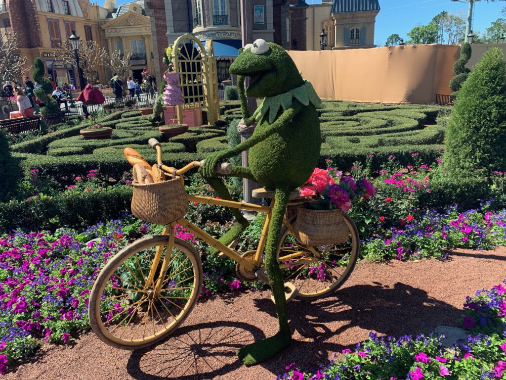 Kermit the Frog with a bicycle basket full of French Baguettes can be found in France